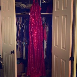 New with tags, Saint dress red - gown with train